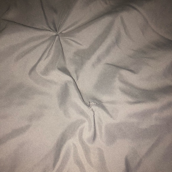 Comforter w sheet set - Picture 6 of 7